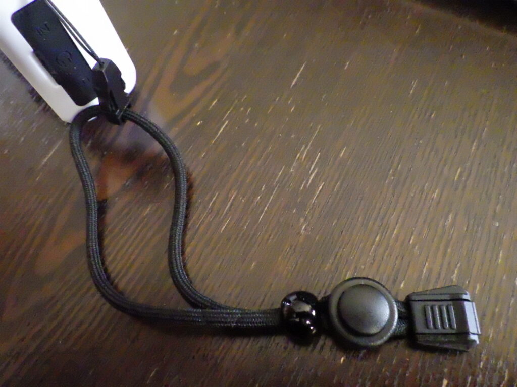 Greeshow GS297 携帯ストラップ付き