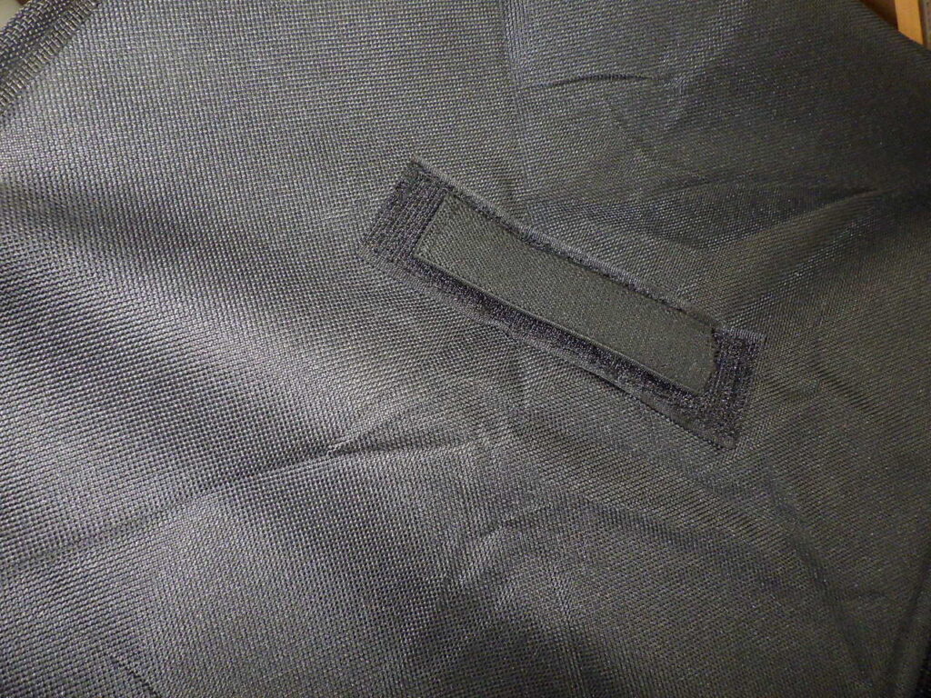 折り畳み式収納ボックス