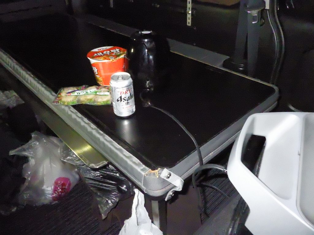 車中泊の食事